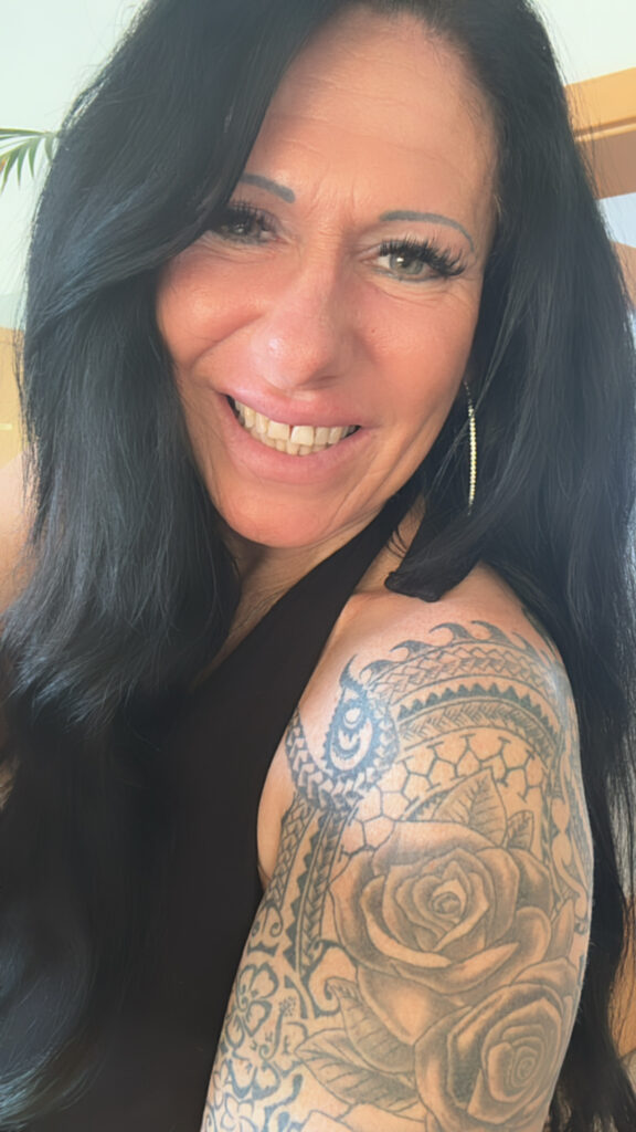 {"eid":"355035876974888","cameraposition":2}